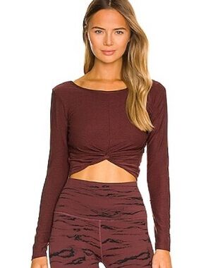 Beyond Yoga Featherweight Twist Of Fate Pullover in Mahogany Brown Heather Sz L